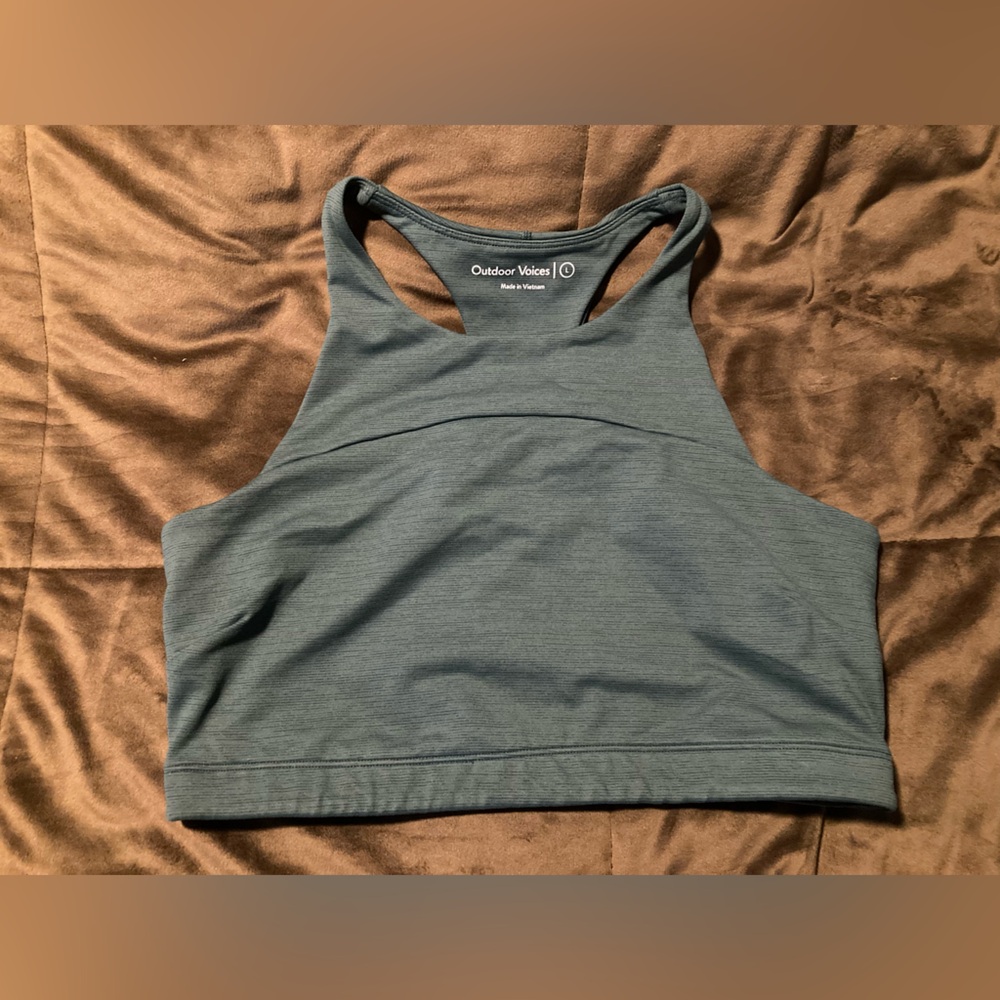 Outdoor Voices brand Green Sports Bra, size large